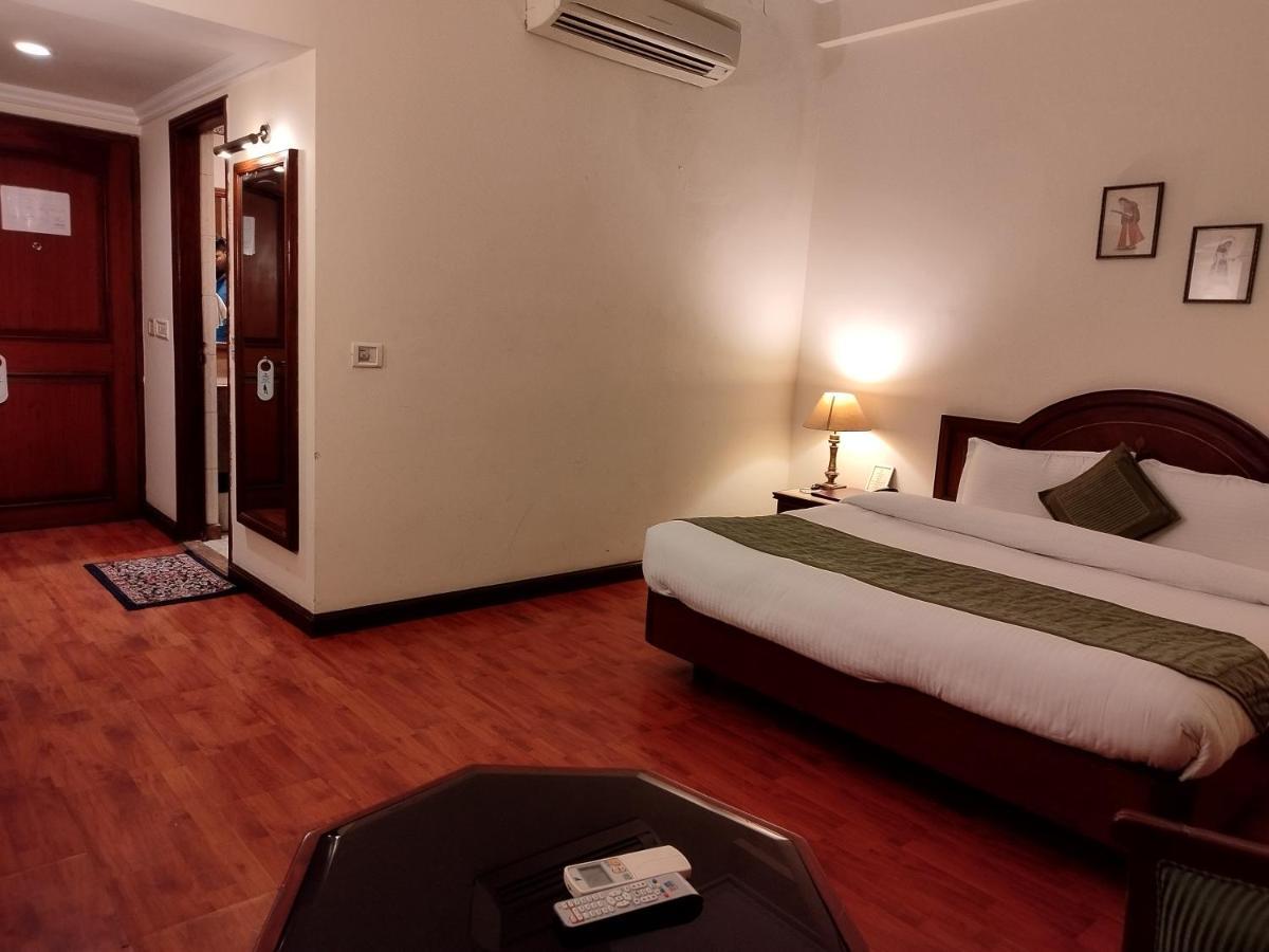 Hotel Sepal Bathinda Exterior foto